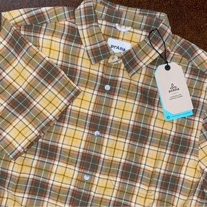 NEW PRANA Mens Short Sleeve Button Up Outdoor Shirt Yellow‎ Brown Plaid Medium